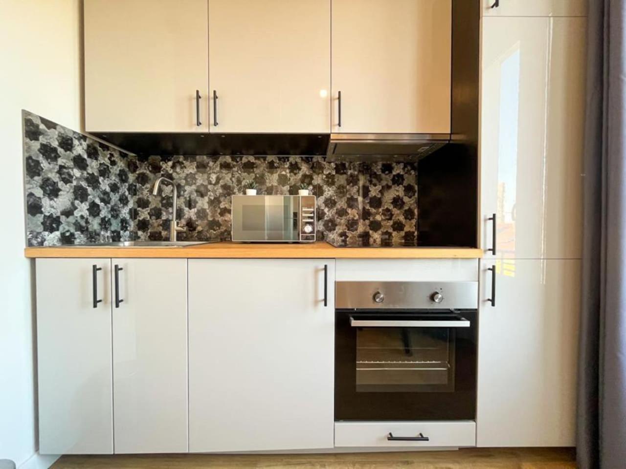 Suite Nairobi Villeurbanne Extérieur photo